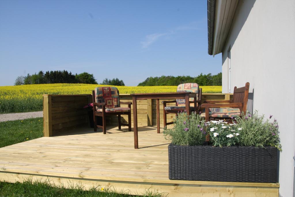 Hellerup Bed & Breakfast Løgstrup Esterno foto